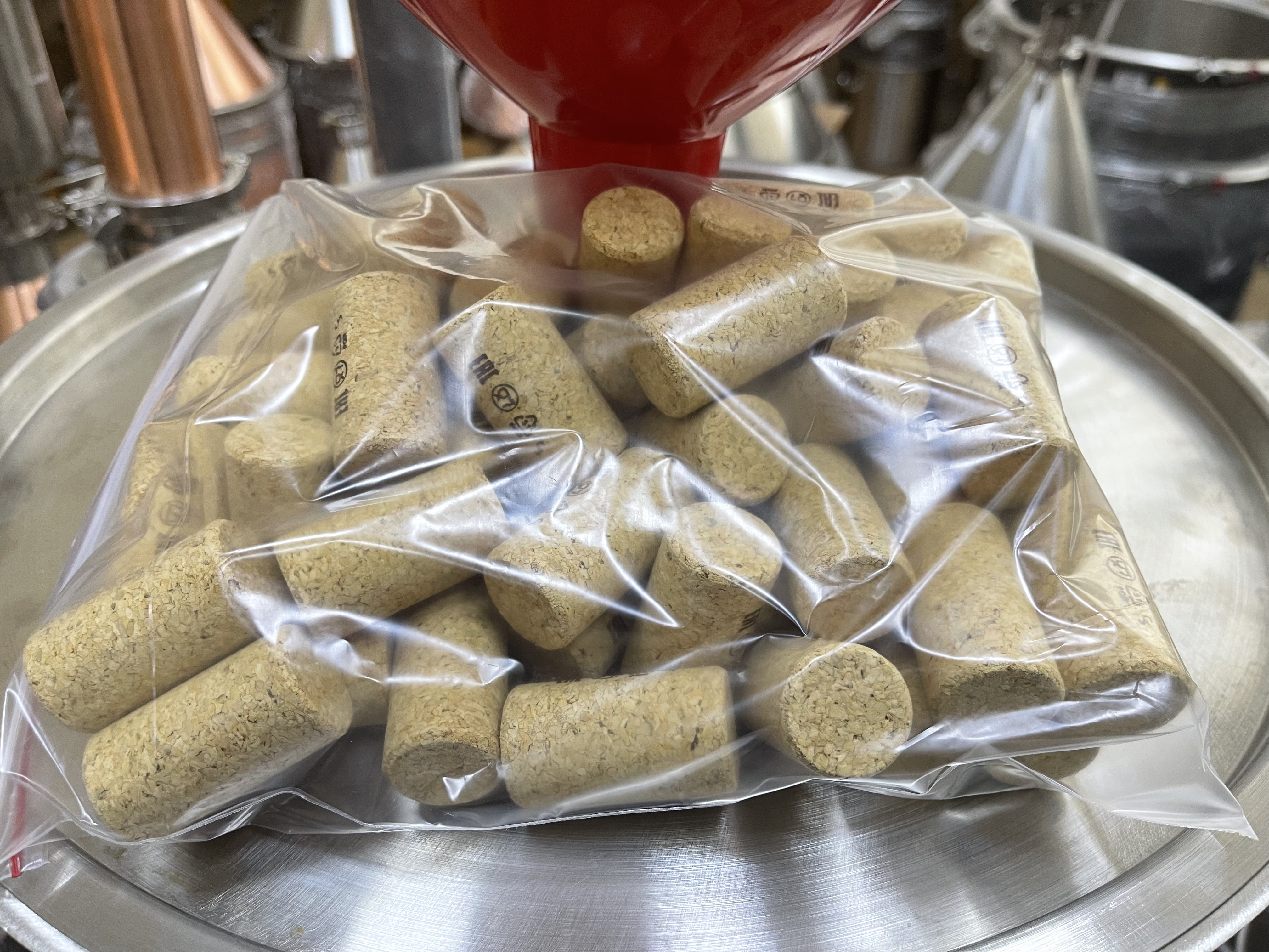 Пробка корковая натуральная CS MICRO 44*24 мм (упаковка 50 штук).