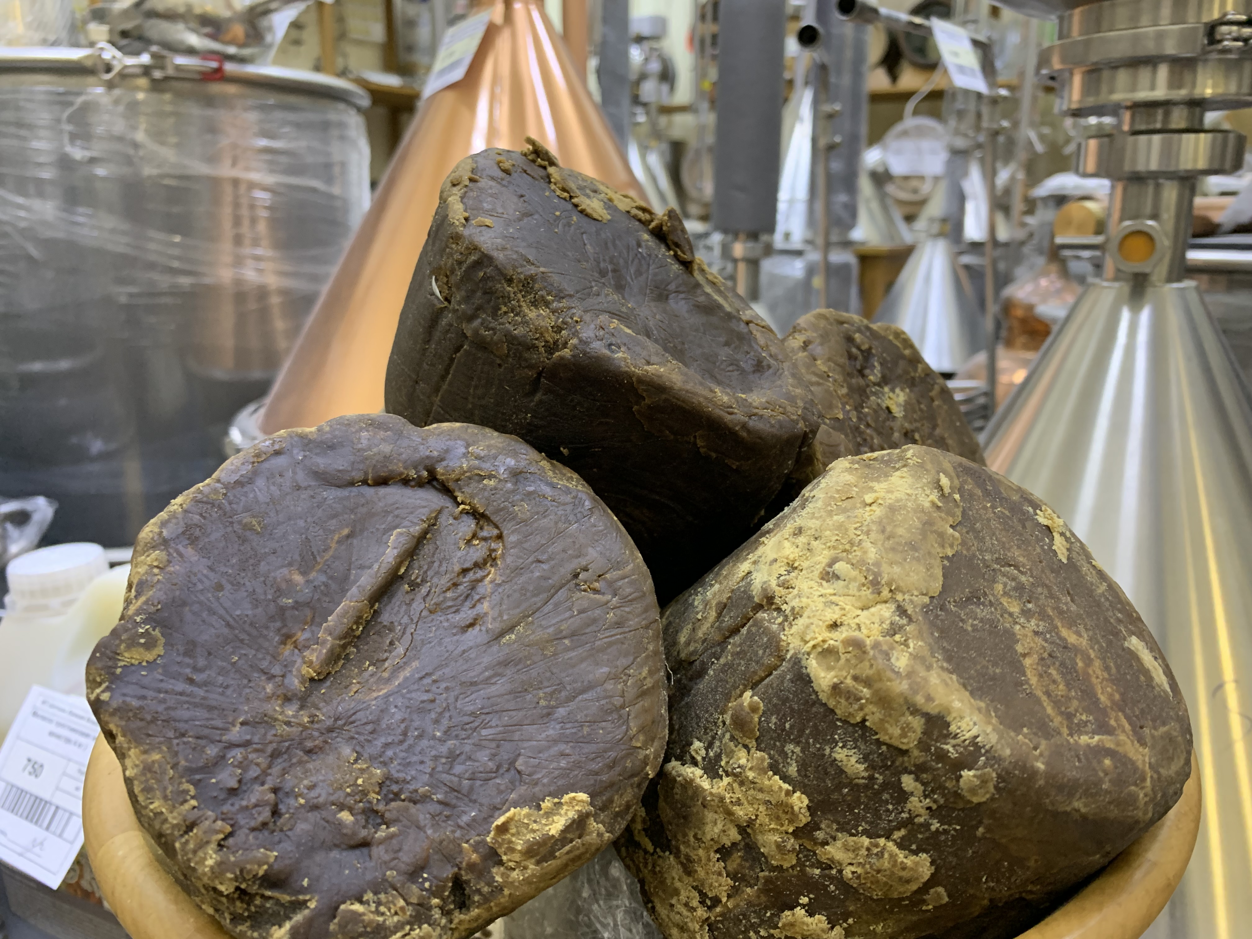 Сахар тростниковый сырец упаковка 20 кг.