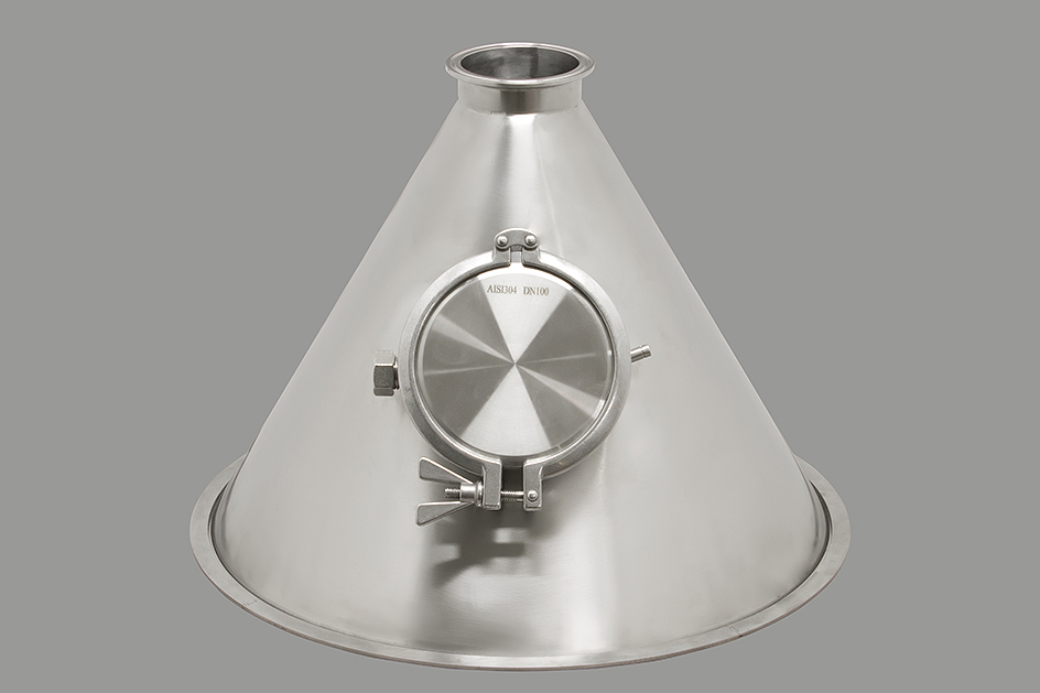 Крышка конусная с люком для кубов ХД-3d-50, 75 литров/УПВК 50,75,80 литров (D400)